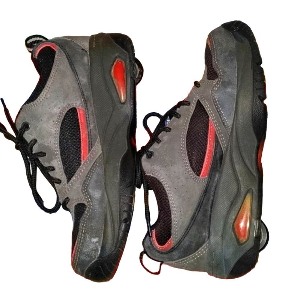‎🤩 Heelys size 4Y style# 7106🤩2 for $20
